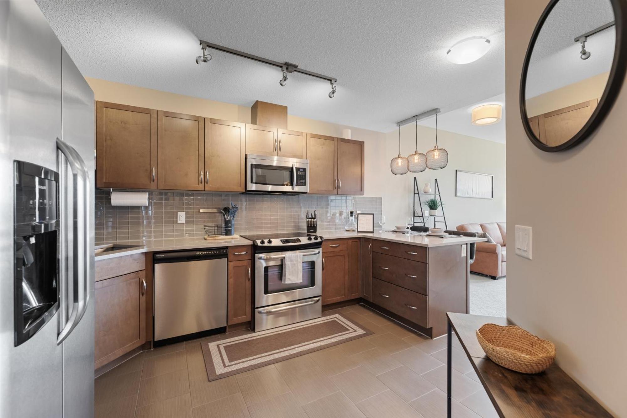 Heart Of Downtown Calgary Spacious Luxury Condo With Stunning Views And Premium Amenities Exterior photo